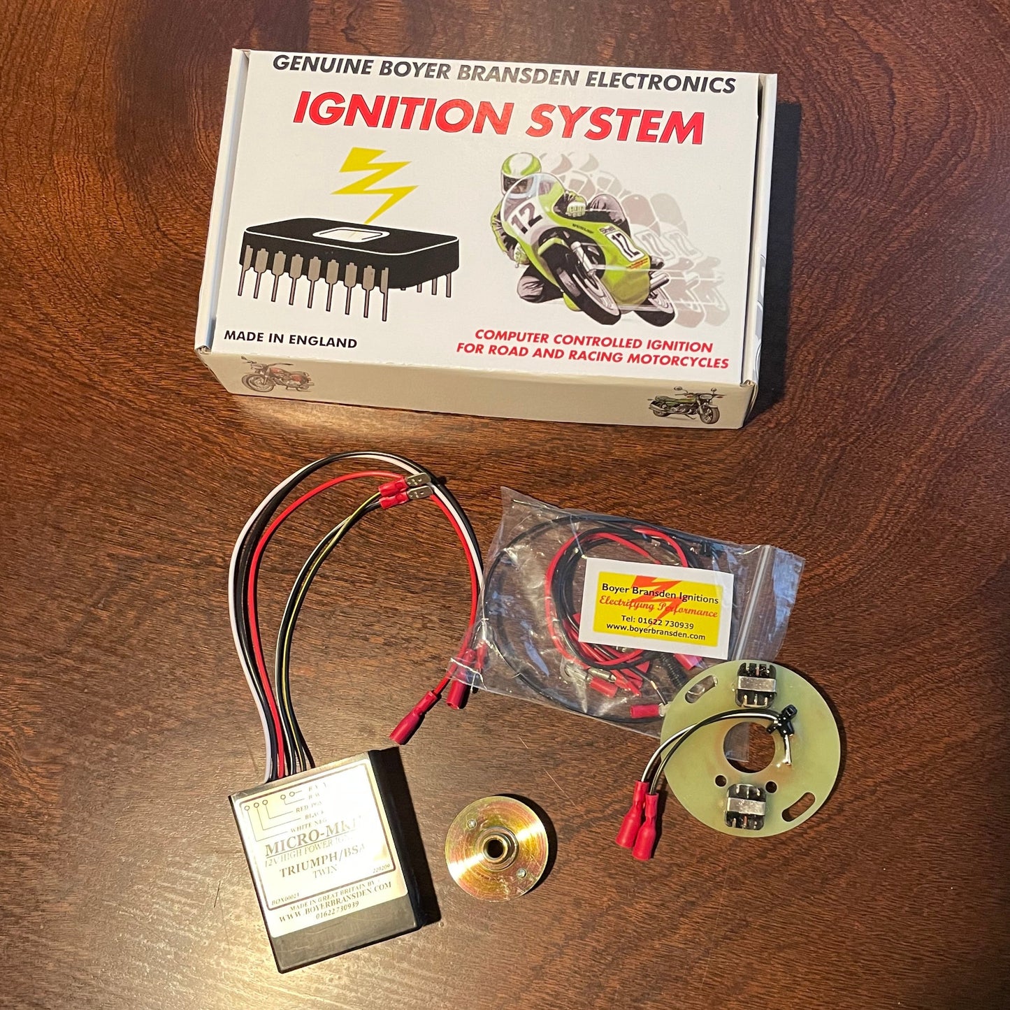 Boyer electronic ignition for unit British twin motorcycles