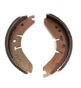 *** free shipping *** Triumph and BSA Front Conical Hub Brake Shoe set for  for 8 inch drums