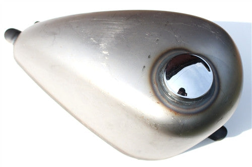 Frisco Narrow Mustang Gas Tank 2.2 Gal - Harley Chopper Bobber Alien Frisco Narrow Mustang Gas Tank 2.2 Gal - Harley Chopper Bobber Alien
